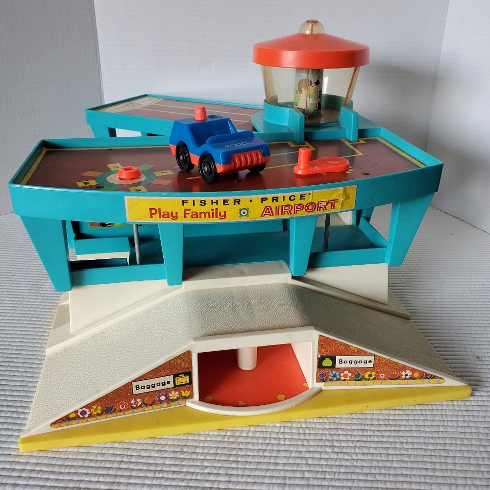 Fisher Price Play Family Airport 1972 Little People Toy Vintage USA #996 Car